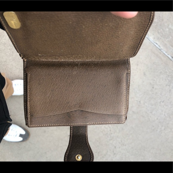 Gucci Wallet - Picture 4 of 6